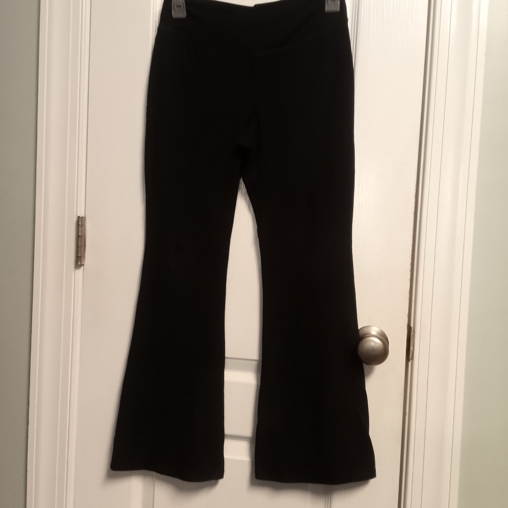 Old Navy Black Powerchill High Rise Flare Go Dry Pants Girls 10-12 Activewear